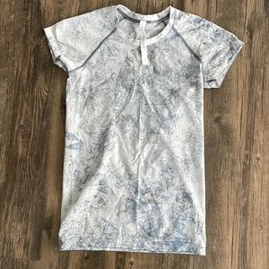 Lululemon Swiftly Tech Short Sleeve